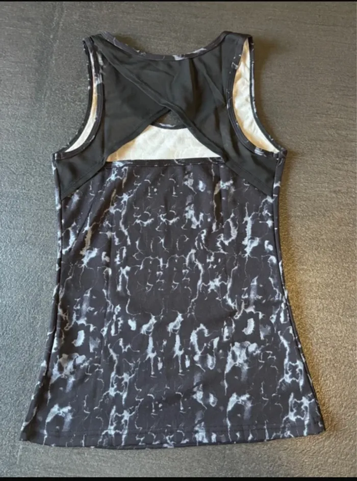 Débardeur sport noir effet marbré – Moove & Fit – Taille S Neuf - photo numéro 6