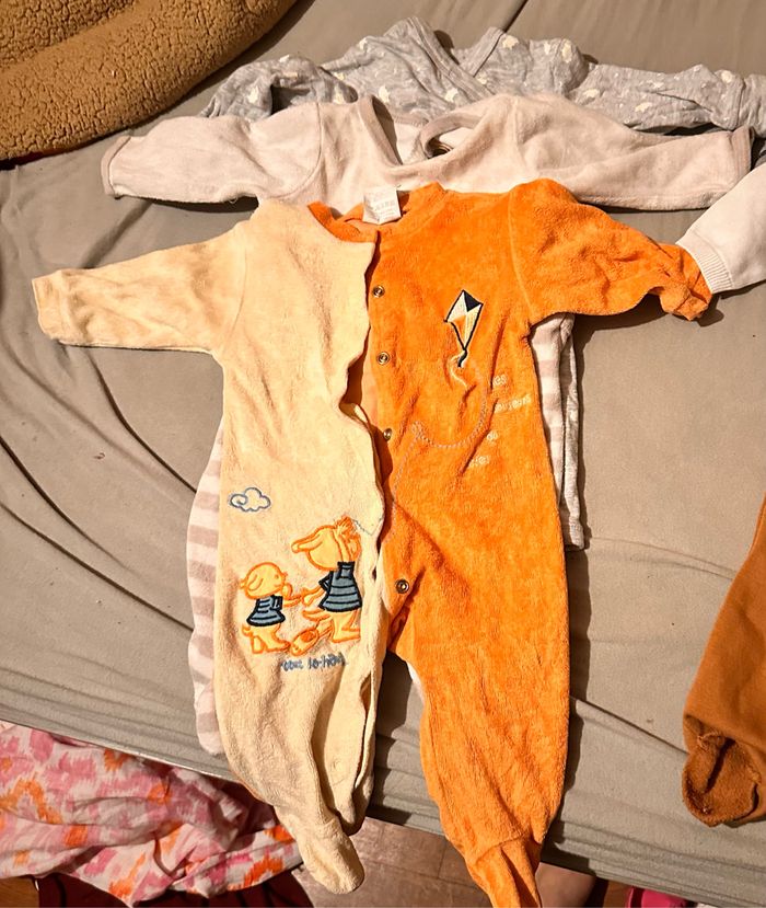 Vêtement taille 3 mois - photo numéro 3