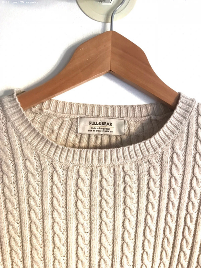 Pull beige court Pull&Bear taille 36/38 effet tricot torsadé - photo numéro 3