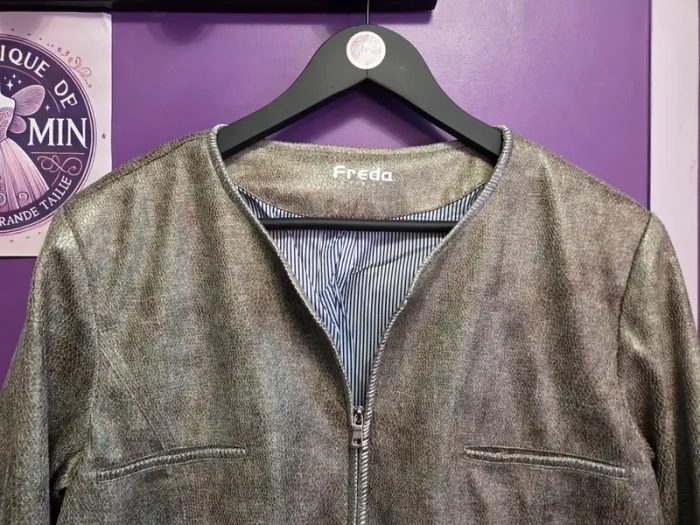 Veste simili cuir Freda Paris – T44 - photo numéro 2