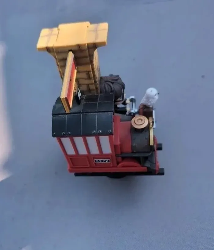 Harry Potter D-Stage PVC Diorama Platform 9 3/4 New Version 15 cm sans boite - photo numéro 3