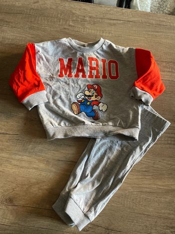 Ensemble super Mario