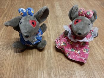 Lot de 2 peluches souris