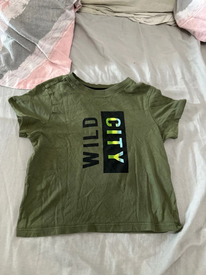 Tee shirt