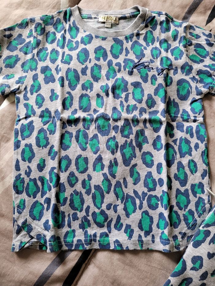 ensemble kenzo 5ans (30e) - photo numéro 2