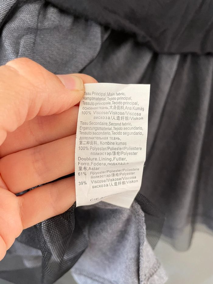 Robe grise et noir fille - photo numéro 6