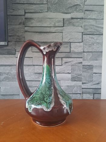 Petit pichet marron vert Vallauris