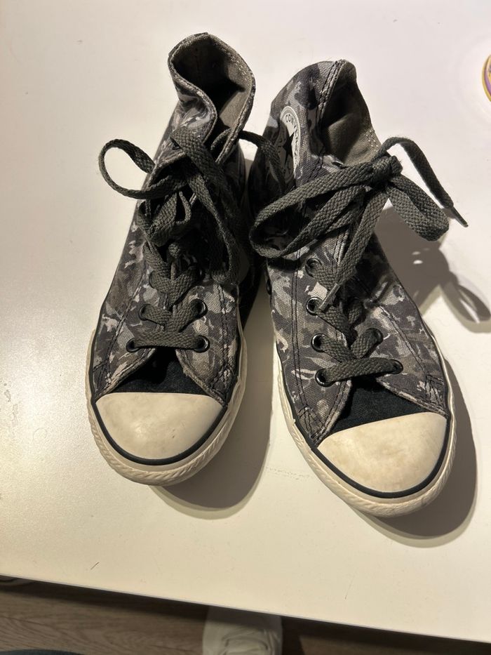 Converse militaire