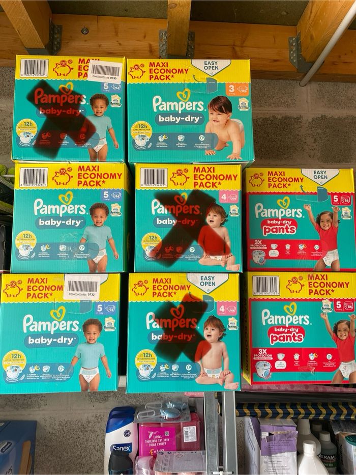 Couches Pampers