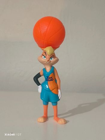 McDonald's 2020 figurine Lola Bunny Space jam 2