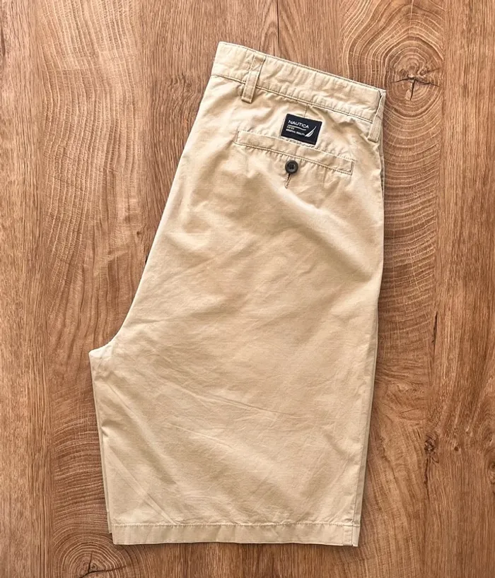 Short chino beige Nautica Clipper Relax Fit pour homme, taille W 34 (44 taille française) - photo numéro 2