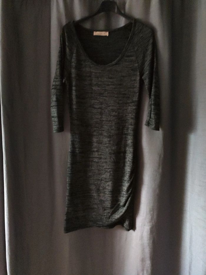 Robe noir