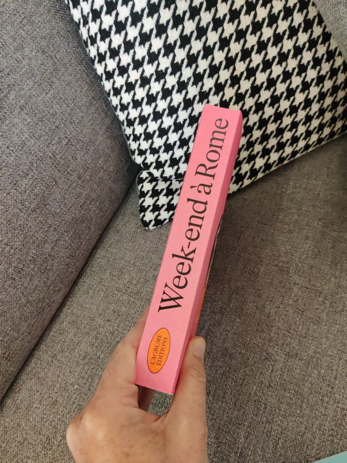 Livre bd roman graphie Week end à Rome - L'agrume éditions - photo numéro 2