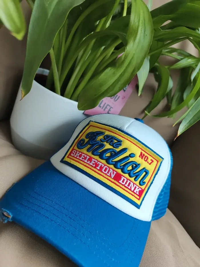 Casquette Trucker The Indian bleue