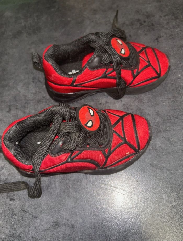 Chaussures Spiderman - photo numéro 2