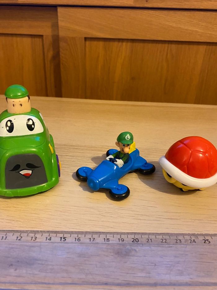 Lot jouets figurines Nintendo Mario luigi carapace hello Kitty - photo numéro 3