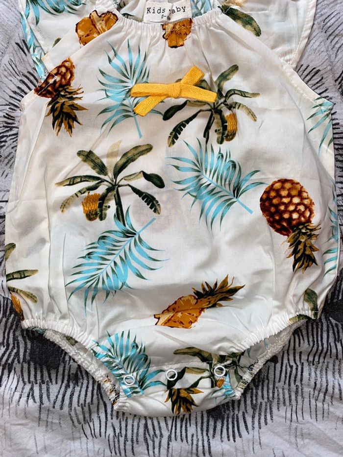 Barboteuse ananas tropical, neuf sans étiquette, 0-6 mois. - photo numéro 3