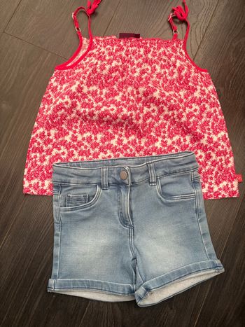 Ensemble taille 6 ans.