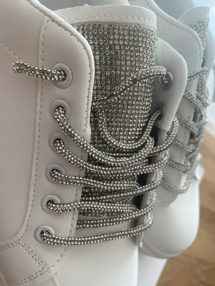 Baskets blanches - photo numéro 4