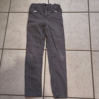 Jean  skinny taille 9 ans