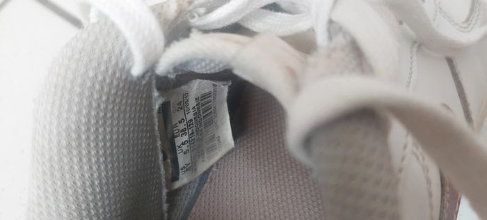 Baskets Nike AF1 cuir blanc T. 38,5 - photo numéro 10