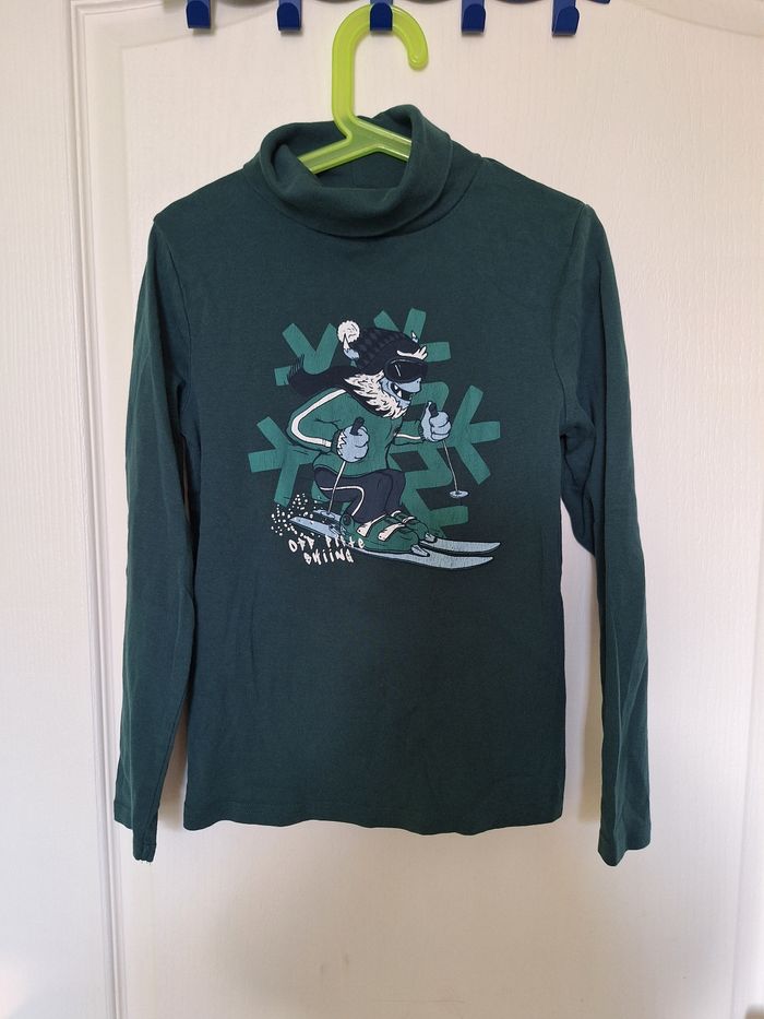 T-shirt col roulé Taille 10 ans