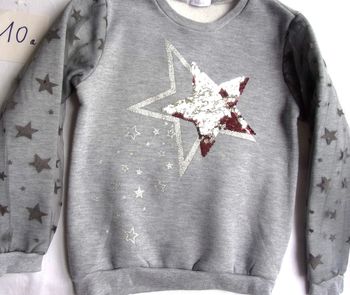 Très beau Sweat  - 10 ans  -  neuf