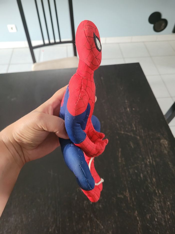 Peluche spider-man - photo numéro 3