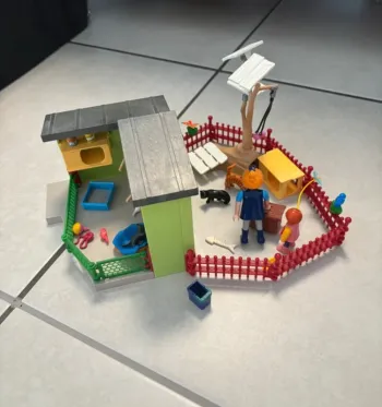 Playmobil maison des chats 9276 Tb etat