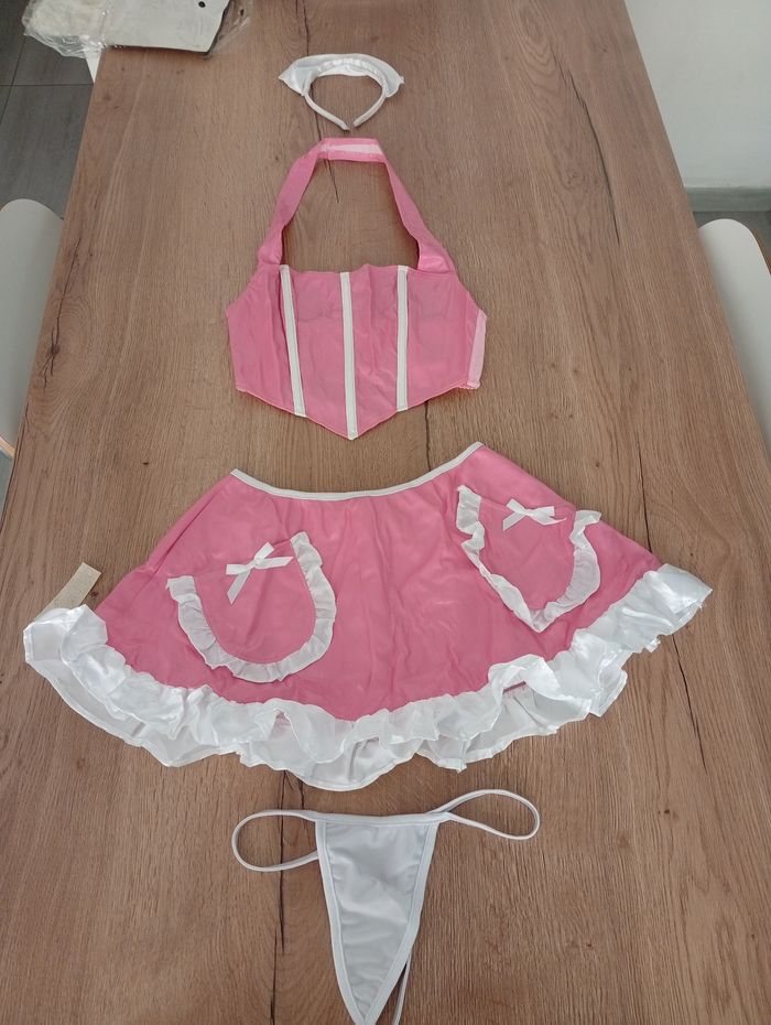 Tenue soubrette - photo numéro 2