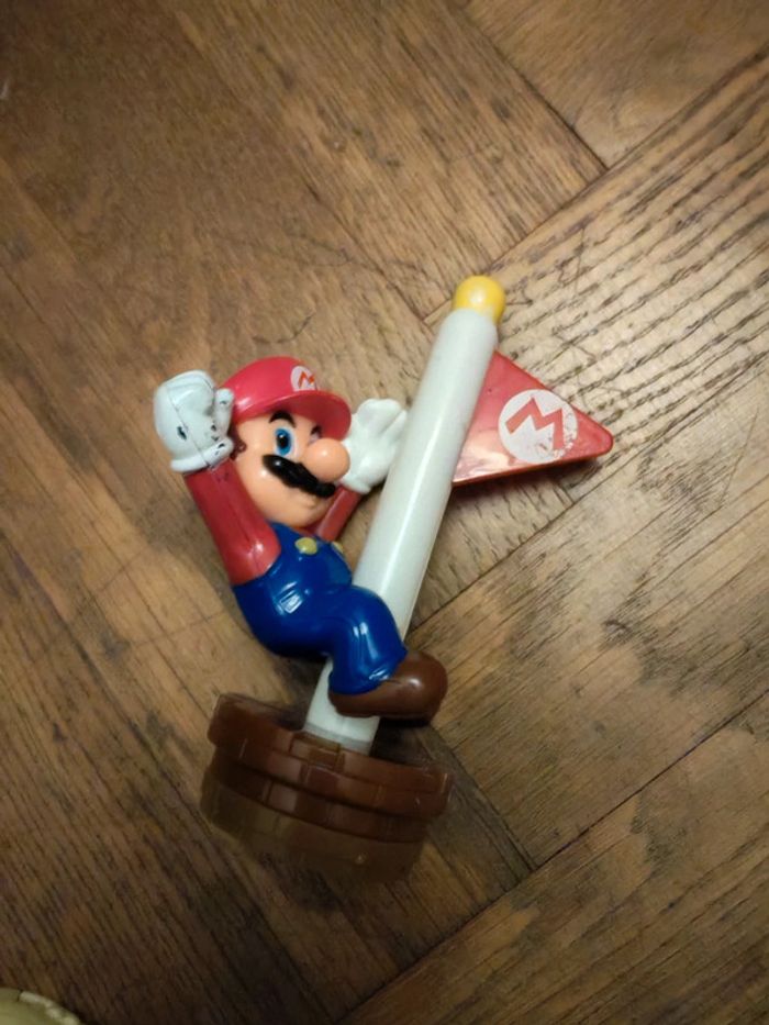 Figurine
