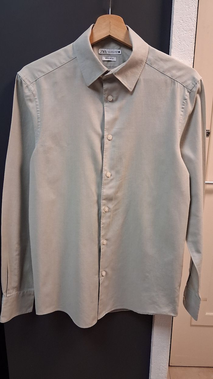 Chemise Zara homme vert clair taille S regular fit