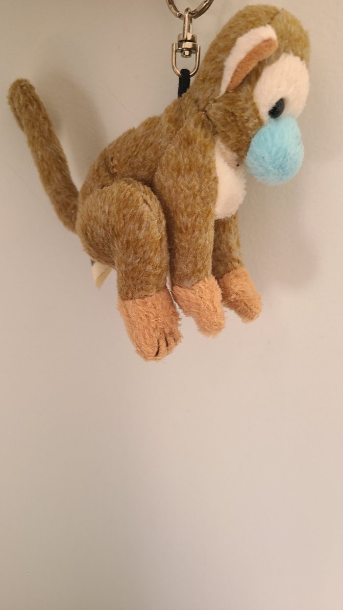 Porte-clés WWF singe visage bleu. peluche vintage singe porte-clés Anna Club - photo numéro 3