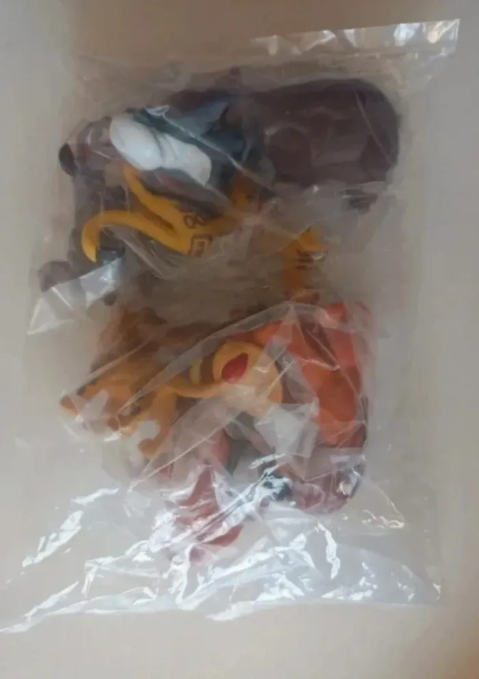 Lot de 12 Figurines Le Roi Lion / La Garde Du Roi Lion. Neuf - photo numéro 2