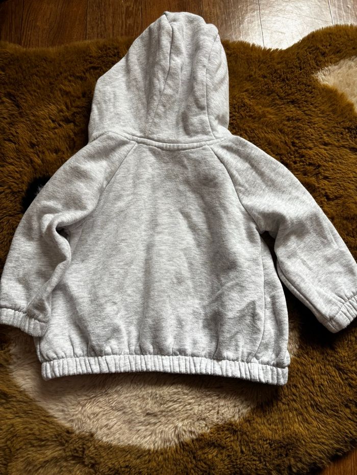 Gilet gris Primark t.9-12m - photo numéro 5