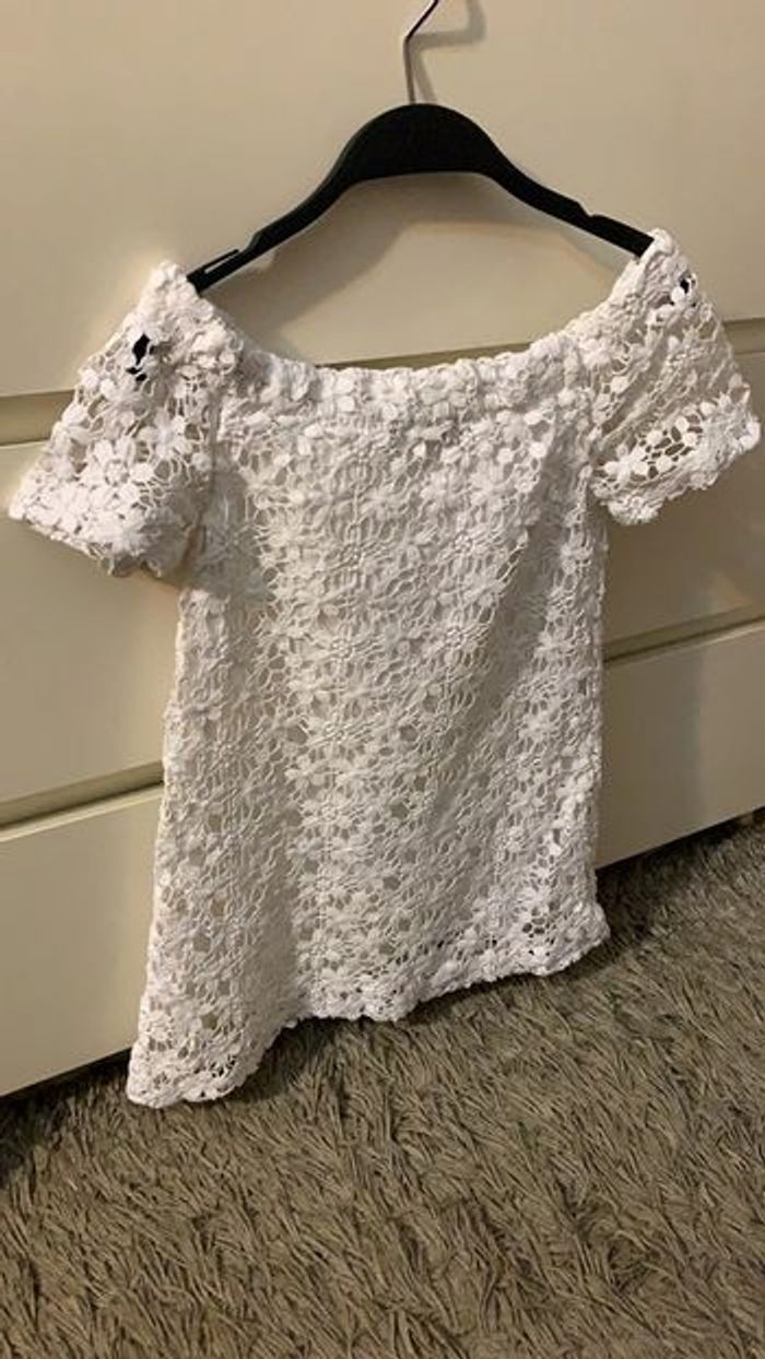 Très jolie robe (taille 3 ans) - photo numéro 2