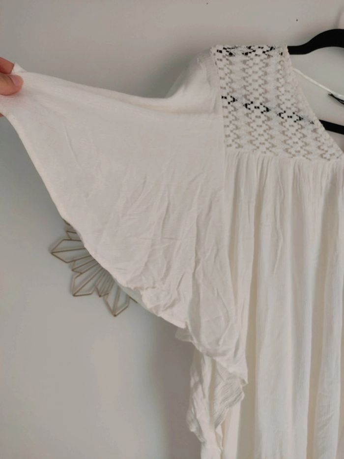 Robe de plage blanche neuve - photo numéro 3