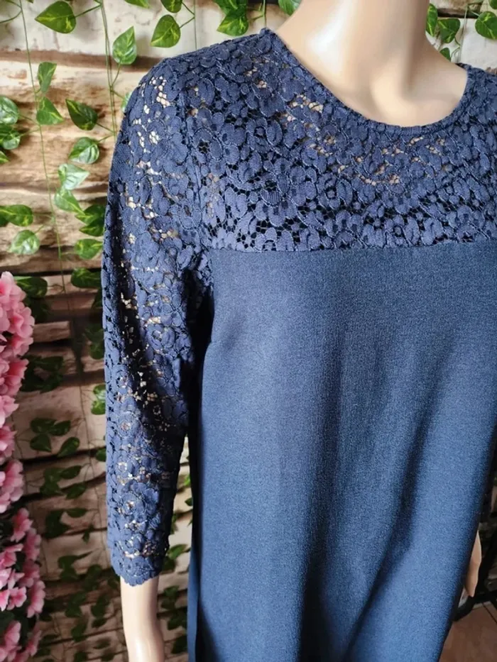 🌸Robe Dentelle Marine Camaieu Taille 42🌸 - photo numéro 3