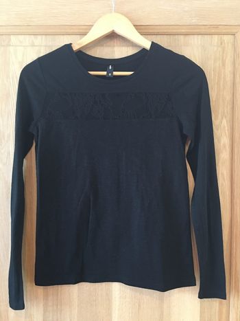 tee-shirt manches longues femme Undiz noir avec dentelle