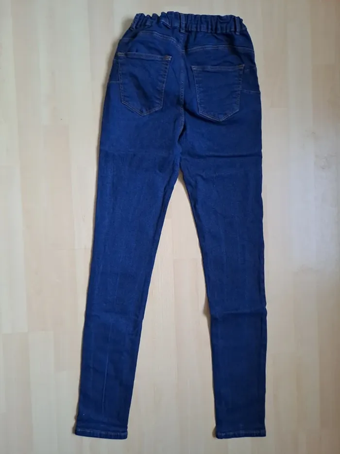Jean Skinny Bleu Foncé - Kiabi - Taille 38 (M) - Longueur L34 - Taille Élastique - photo numéro 3