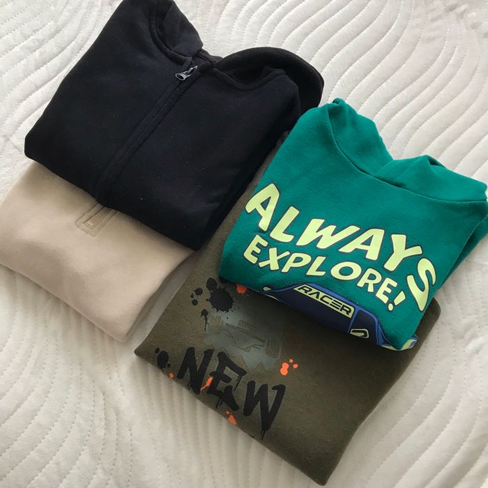 Lot de 4 sweats Primark 5/6 ans - photo numéro 2