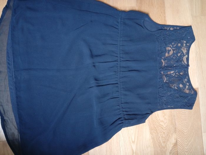 Robe courte 38/40 - photo numéro 3