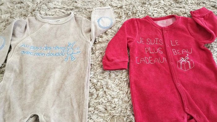 Lot pyjamas 6 mois - photo numéro 4
