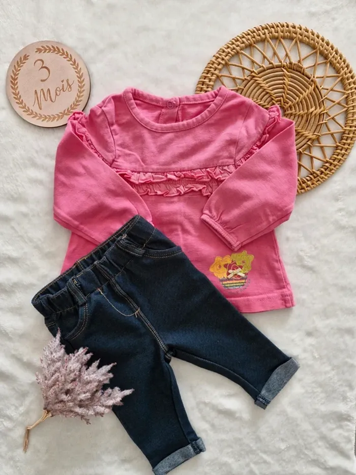 Ensemble T-shirt manches longues et jegging 3 mois