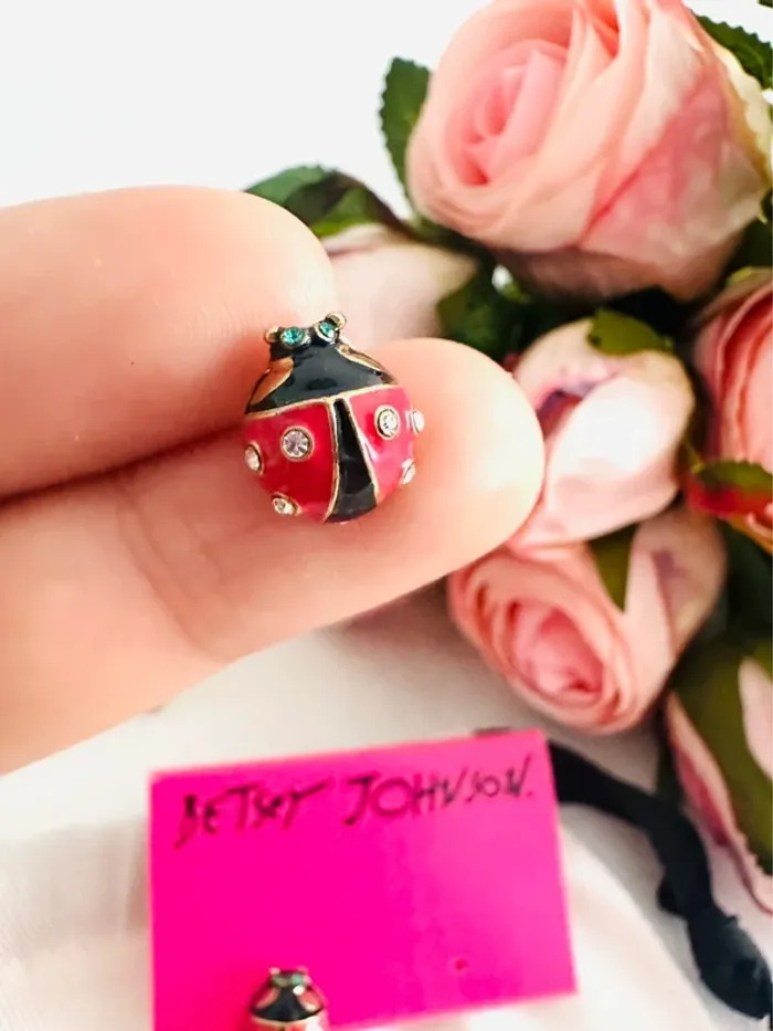 🐞Boucles d’oreilles Betsey Johnson – coccinelles émail & strass - photo numéro 2
