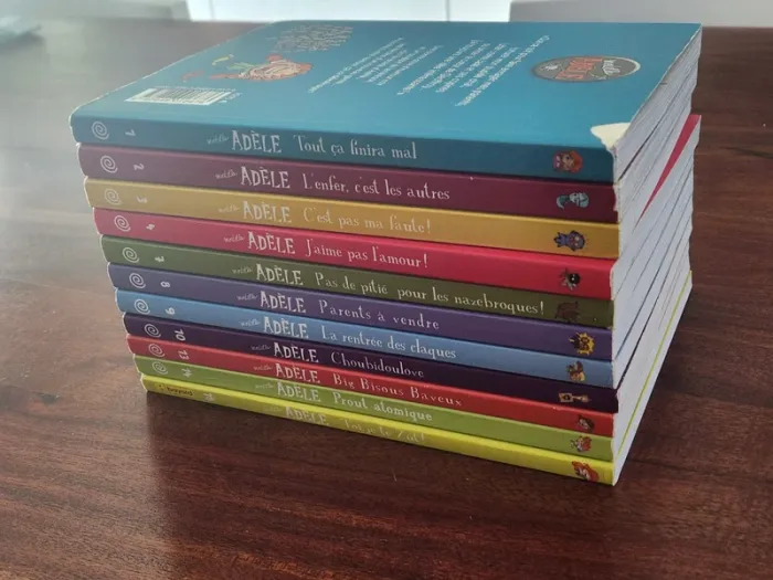 Lot x11 livres Mortelle Adèle - photo numéro 6
