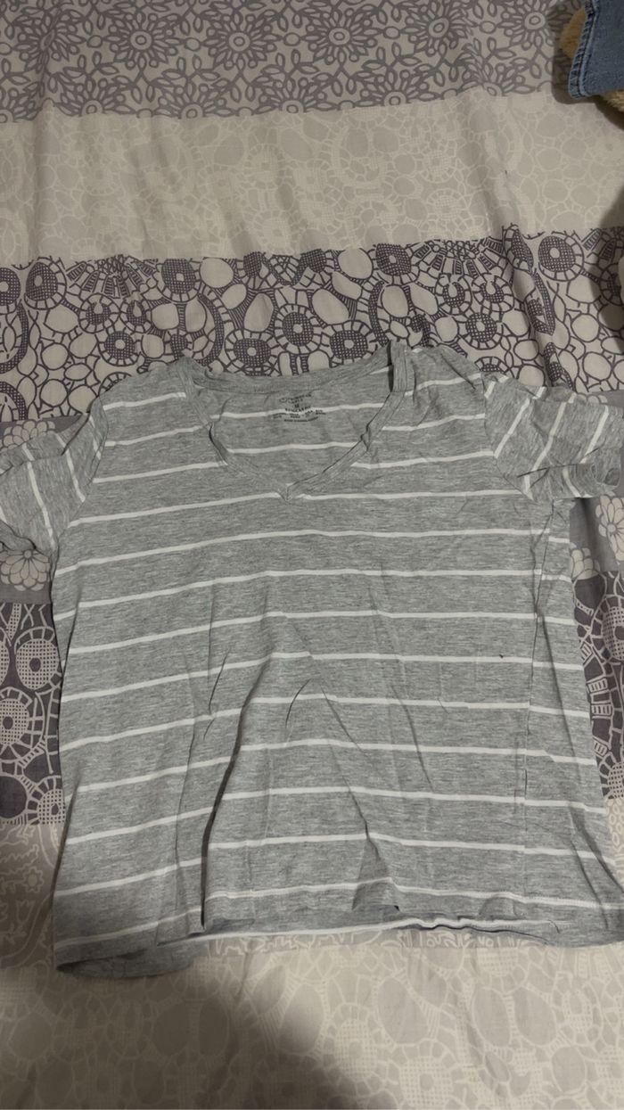 Lot 4 teeshirt - photo numéro 2