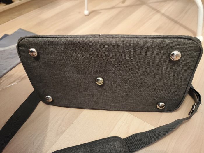 Sac à langer neuf gris - photo numéro 5