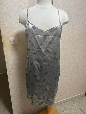 Nuisette taille 42-44 marque Yves rocher
