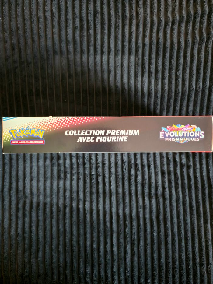 Coffret Collection Pokémon - Figurine Évolutions Prismatiques EV8.5 Neuf & Scellé - photo numéro 4